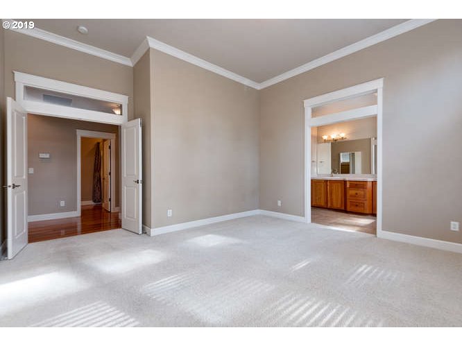 4554 Northwest 11th Circle Camas, WA 98607 - Photo 14 of 32