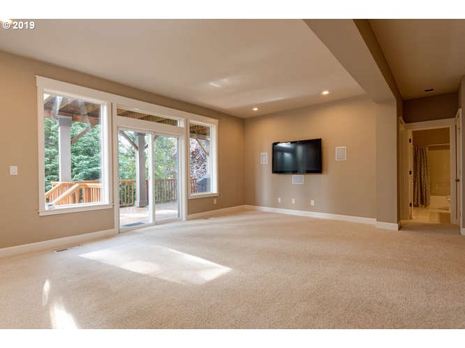 4554 Northwest 11th Circle Camas, WA 98607 - Photo 21 of 32