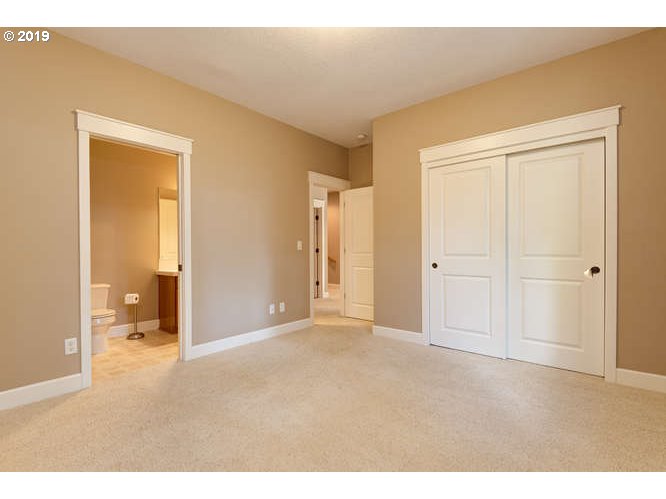 4554 Northwest 11th Circle Camas, WA 98607 - Photo 25 of 32