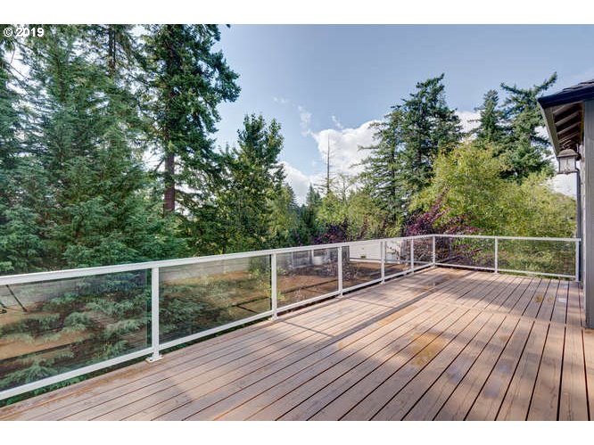 4554 Northwest 11th Circle Camas, WA 98607 - Photo 29 of 32