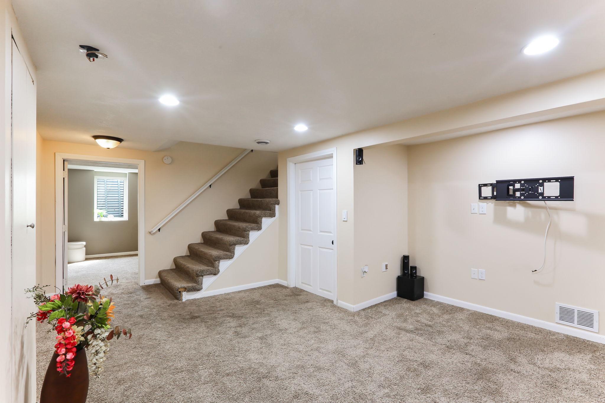 10672 Terrace Road Northeast Blaine, MN 55434 - Photo 31 of 39 Gallery Image 31