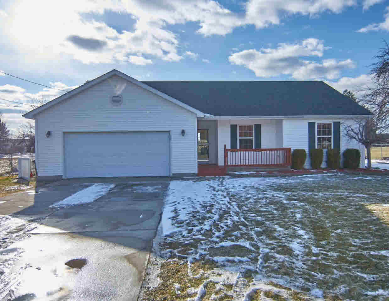 4053 North Irish Road Davison, MI 48423 - Photo 1 of 52 21272225.JPG