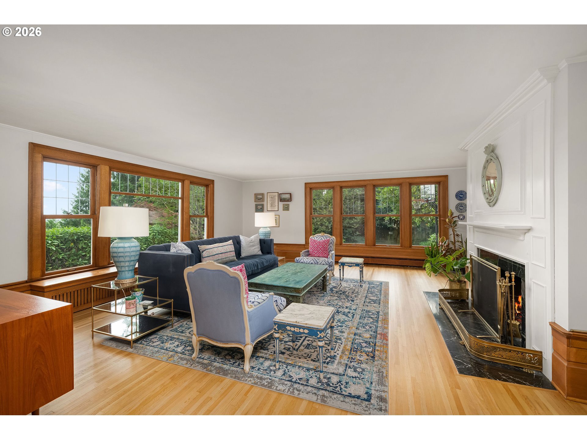 1708 Southwest Hawthorne Terrace Portland, OR 97201 - Photo 5 of 48 Living Room