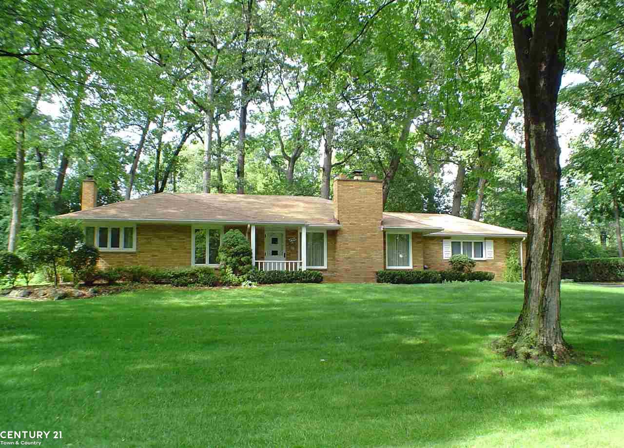 2926 Hillendale Drive Rochester Hills, MI 48309 - Photo 1 of 31