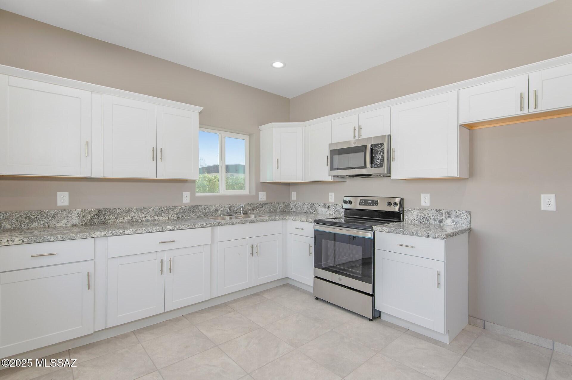 378 West Elvira Road Tucson, AZ 85756 - Photo 4 of 34 4
