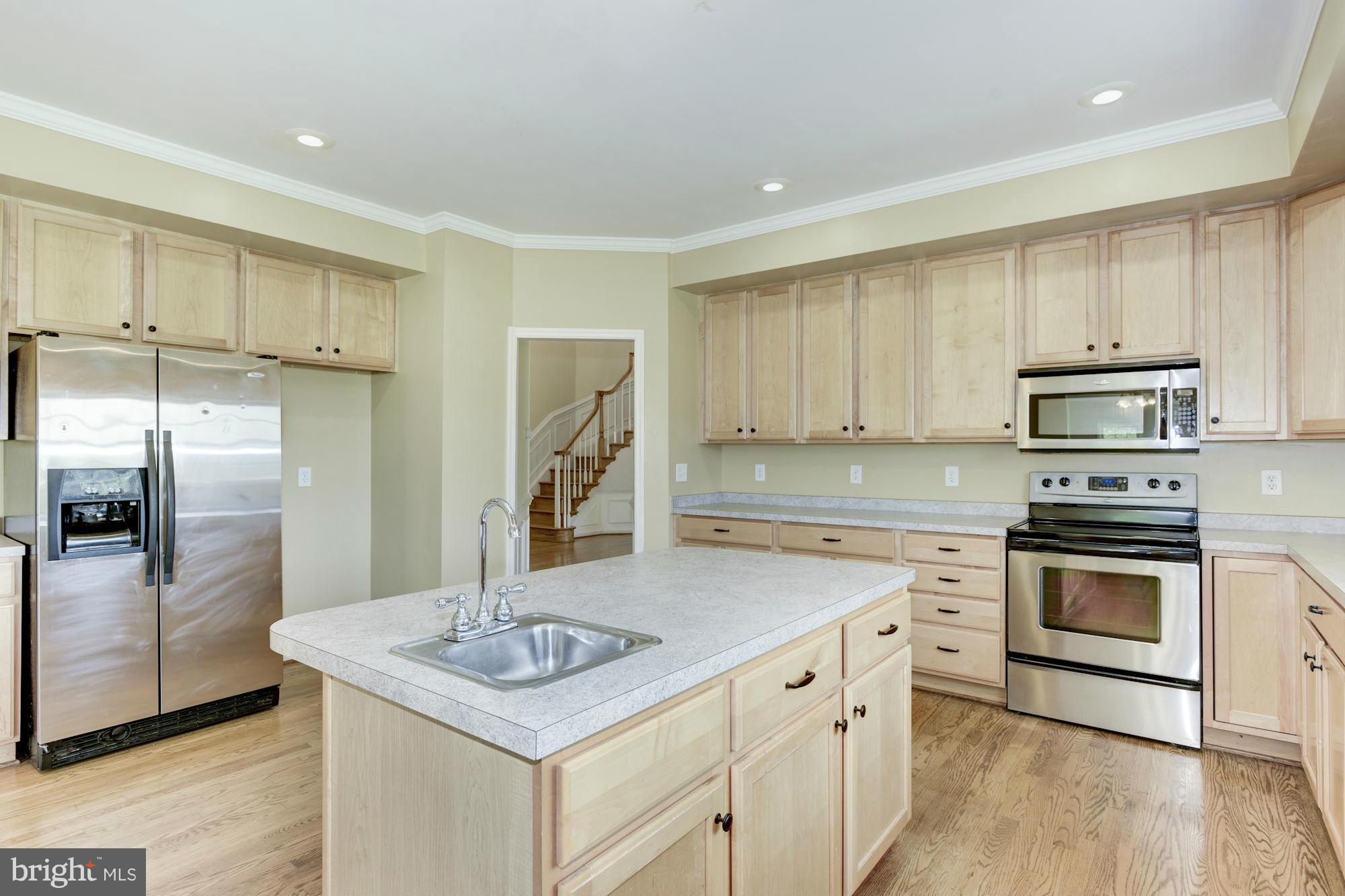 39991 Braddock Road Aldie, VA 20105 - Photo 12 of 30 Kitchen