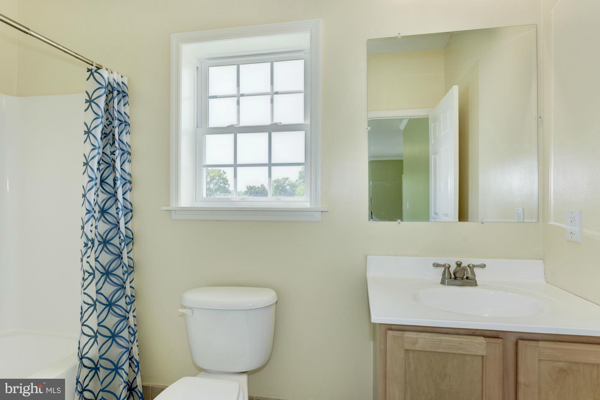 39991 Braddock Road Aldie, VA 20105 - Photo 9 of 30 Full Bath-Office