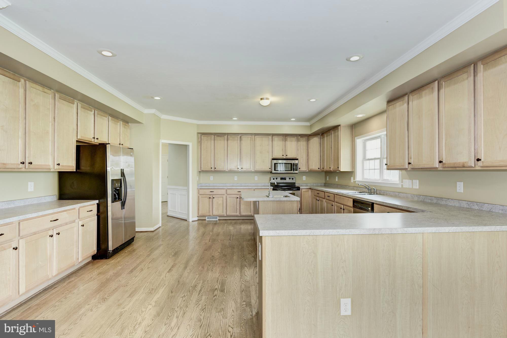 39991 Braddock Road Aldie, VA 20105 - Photo 10 of 30 Kitchen