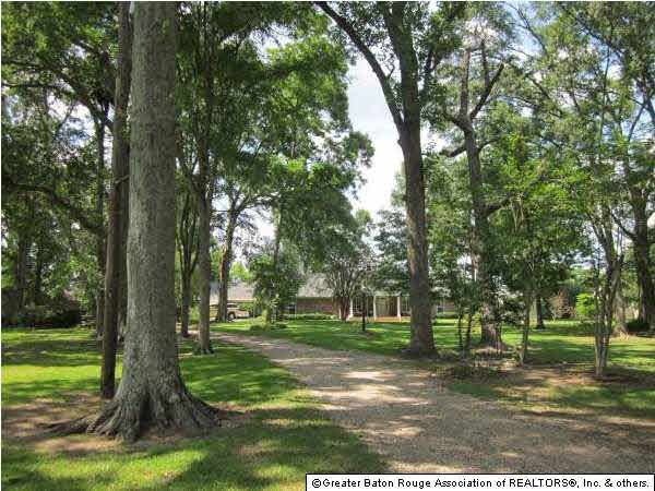16931 Tiger Bend Road Baton Rouge, LA 70817 - Photo 3 of 12 Gallery Image 3