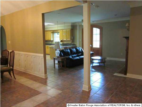16931 Tiger Bend Road Baton Rouge, LA 70817 - Photo 8 of 12 Gallery Image 8