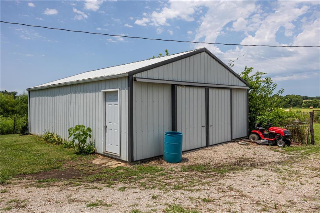 835 Northwest 950 Road Blairstown, MO 64726 - Photo 28 of 48