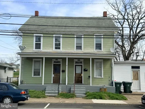 $227,500 | 814 Salem Avenue, Hagerstown, MD 21740