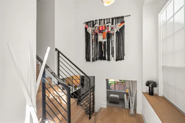 $2,750 | 258 Sentry Maple Place, The Woodlands, TX 77382