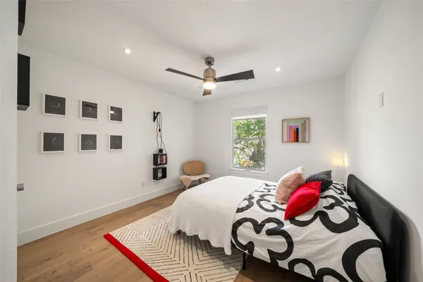 $2,750 | 258 Sentry Maple Place, The Woodlands, TX 77382