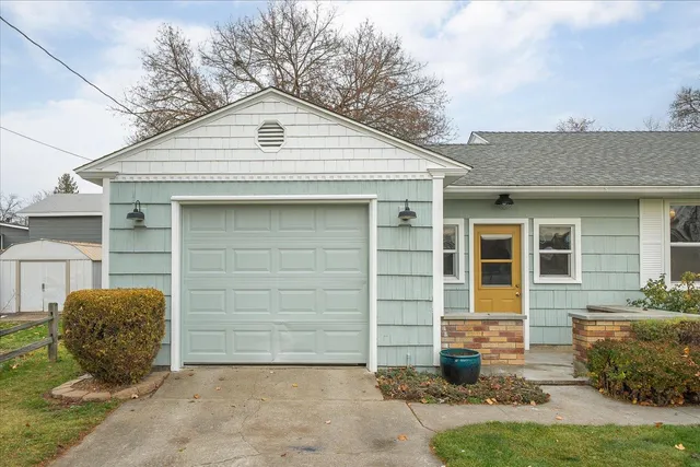 $389,000 | 14913 East Valleyway Avenue, Spokane Valley, WA 99216