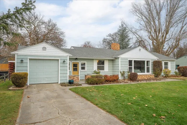 $389,000 | 14913 East Valleyway Avenue, Spokane Valley, WA 99216