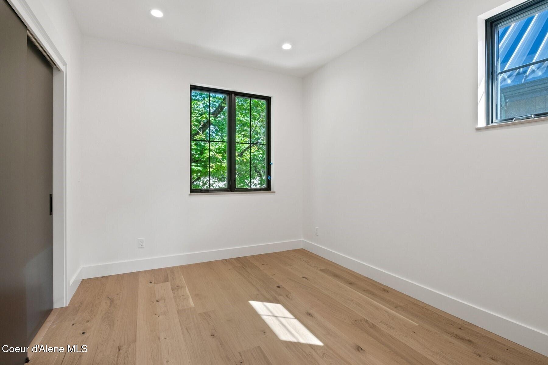 215 West Lake Street Sandpoint, ID 83864 - Photo 23 of 44 Guest Bedroom