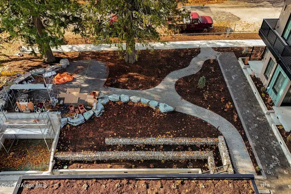 $855,000 | 215 West Lake Street, Sandpoint, ID 83864