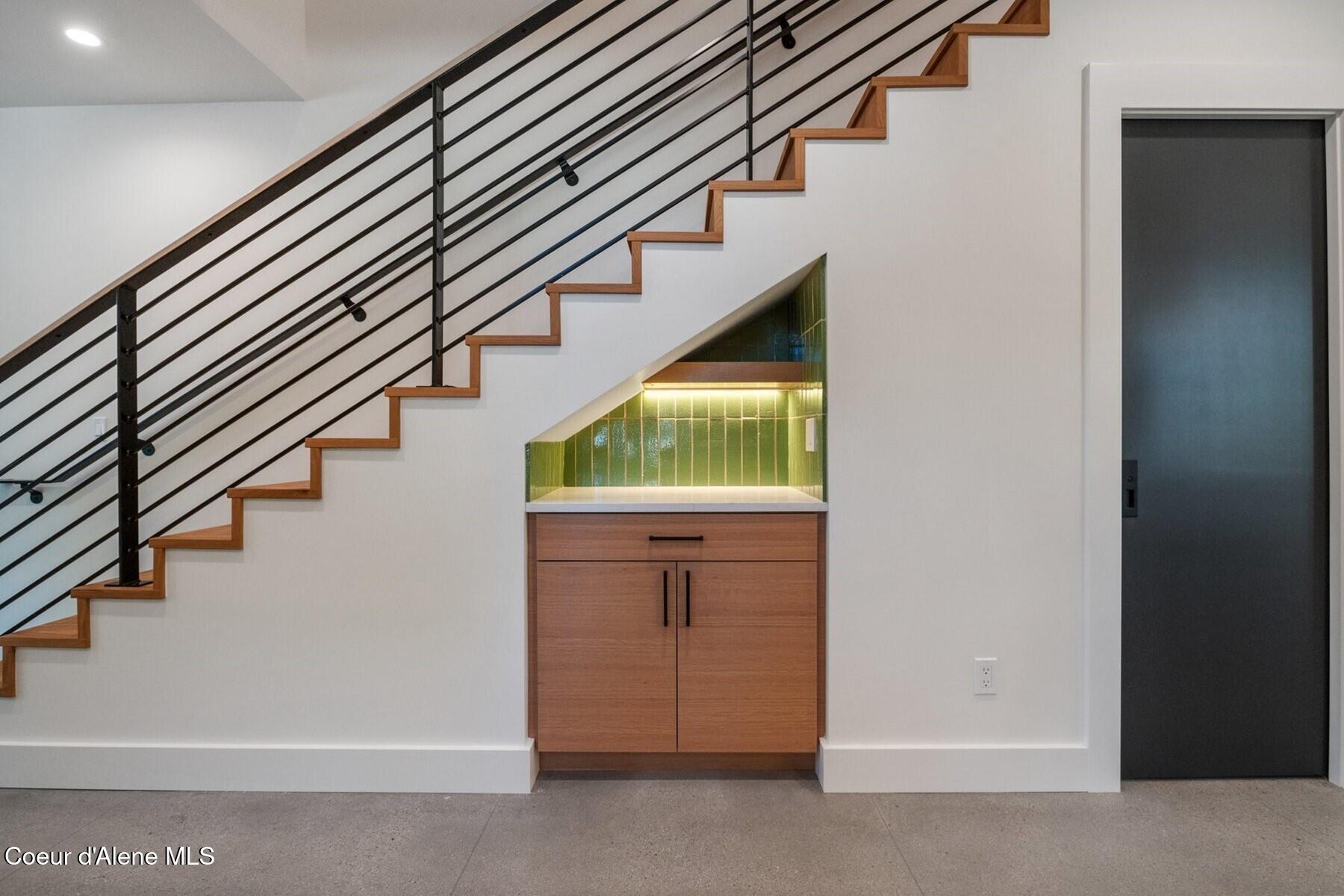 215 West Lake Street Sandpoint, ID 83864 - Photo 4 of 44 Custom Built Coffee Bar