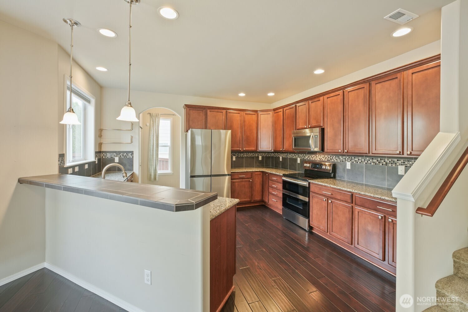 34004 12th Place Southwest Federal Way, WA 98023 - Photo 13 of 40 Gallery Image 13