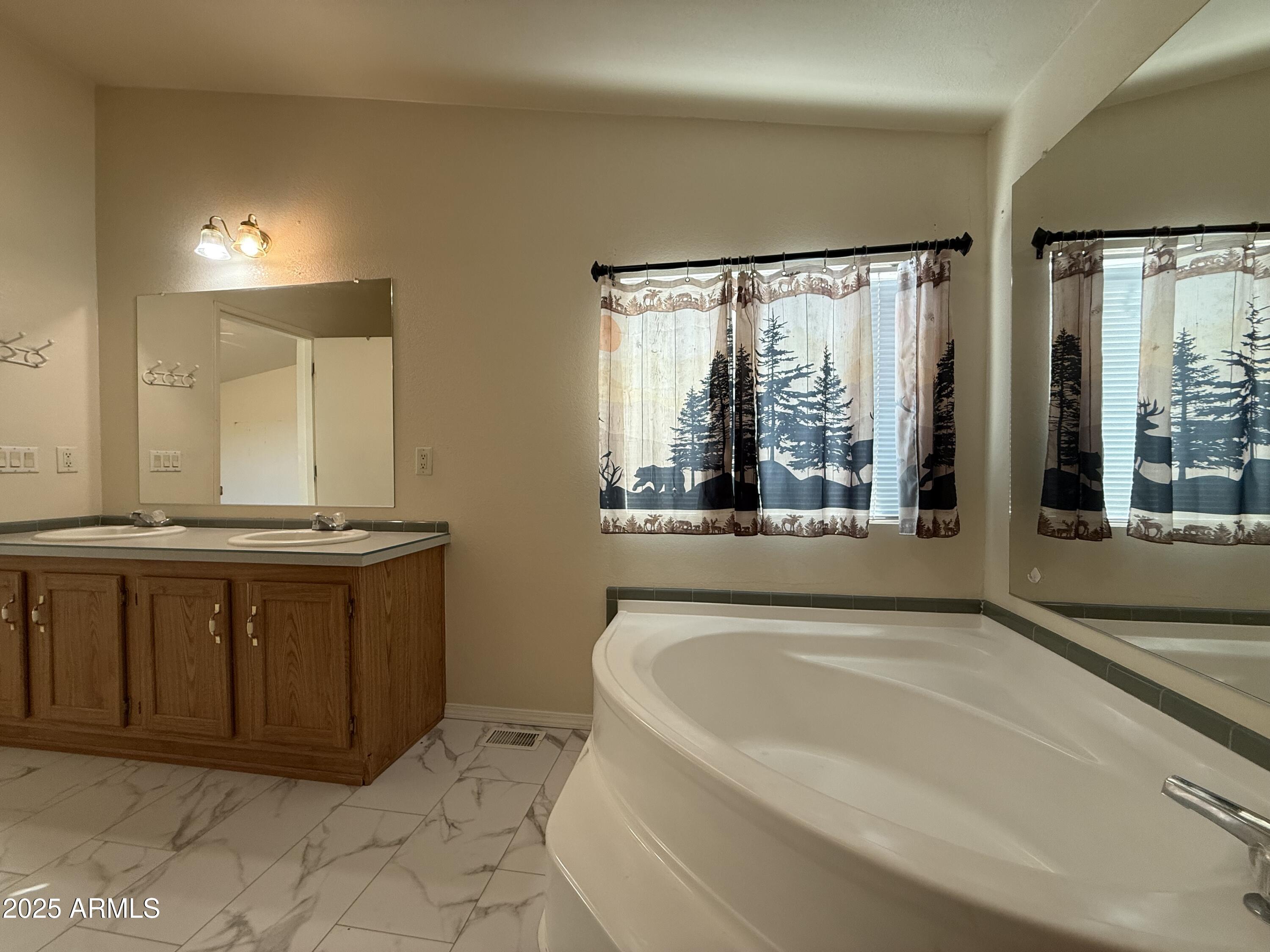 6226 South Ranch Road Hereford, AZ 85615 - Photo 14 of 27 IMG_4072