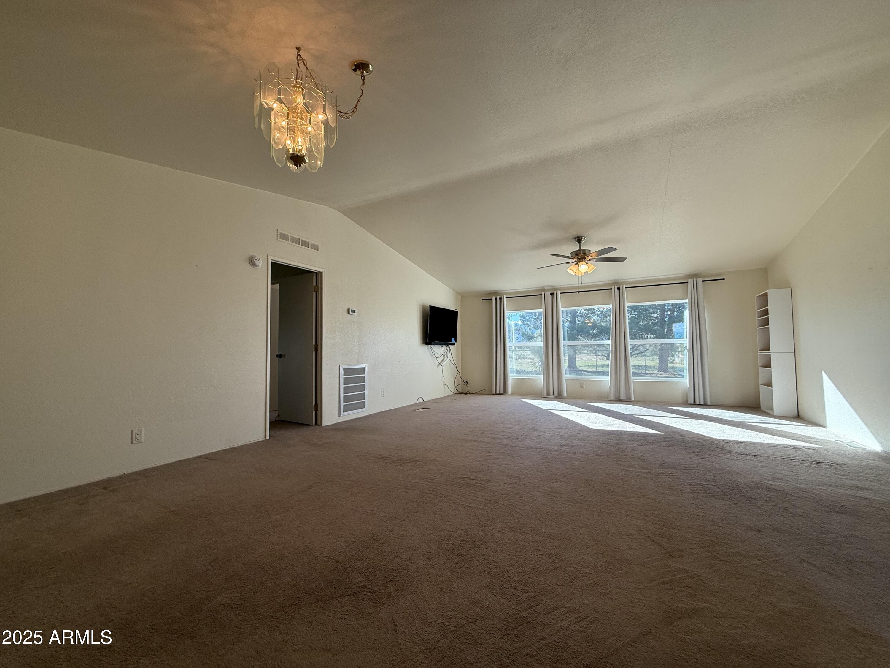 6226 South Ranch Road Hereford, AZ 85615 - Photo 6 of 27 IMG_4083