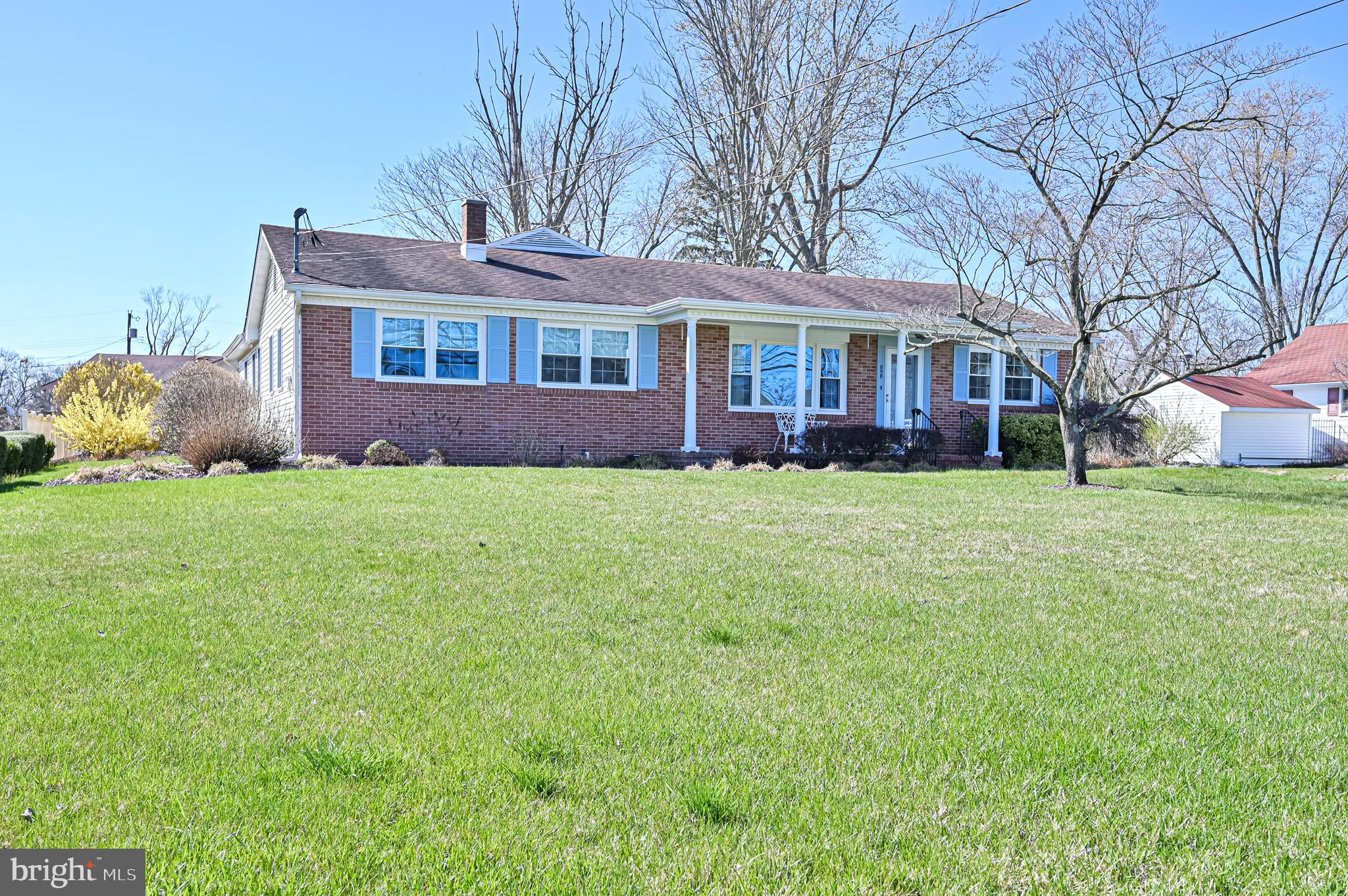 858 South Spring Road Vineland, NJ 08361 - Photo 3 of 45