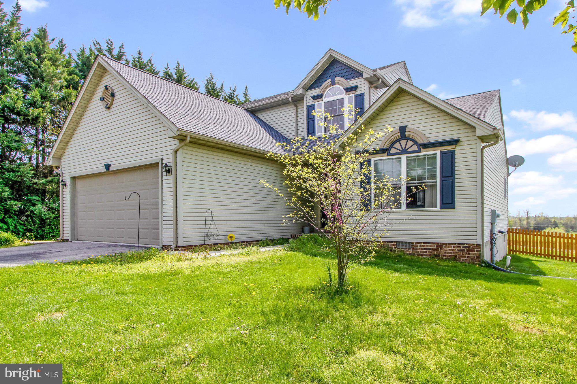 2185 Harney Road Littlestown, PA 17340 - Photo 2 of 28