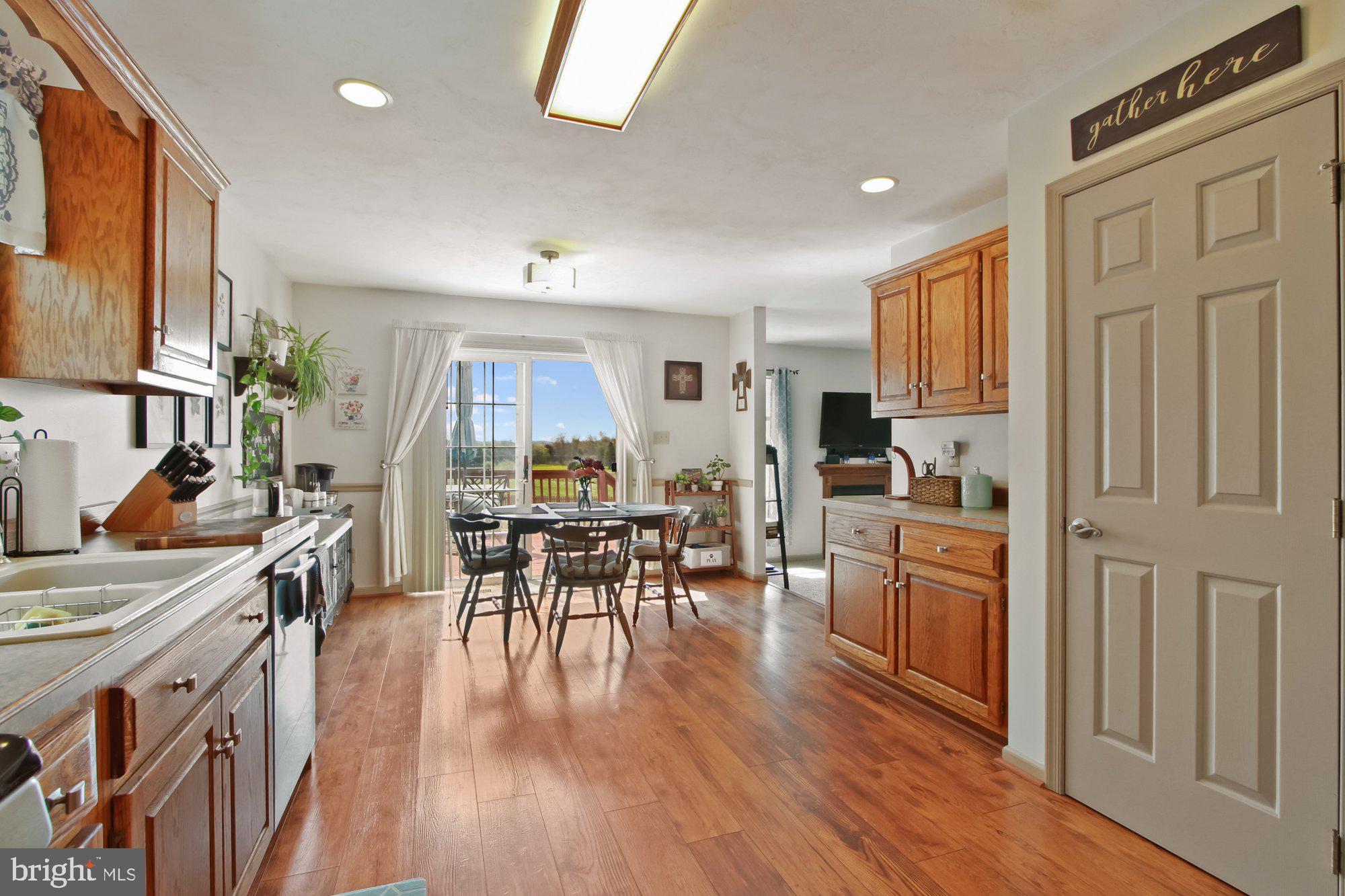 2185 Harney Road Littlestown, PA 17340 - Photo 8 of 28