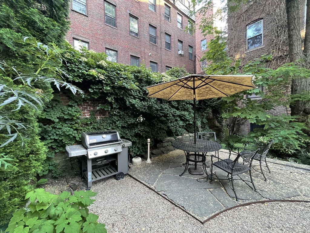 40 Grove Street, Unit 8 Boston, MA 02114 - Photo 18 of 18