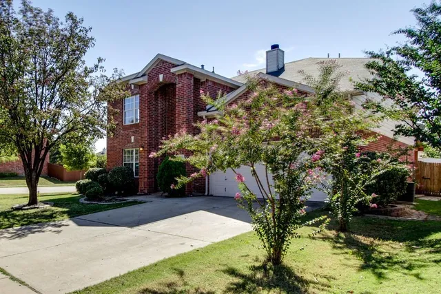 $2,400 | 9301 Bedford Lane, McKinney, TX 75071