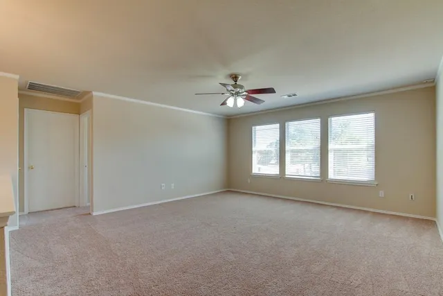 $2,400 | 9301 Bedford Lane, McKinney, TX 75071