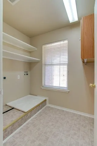 $2,400 | 9301 Bedford Lane, McKinney, TX 75071