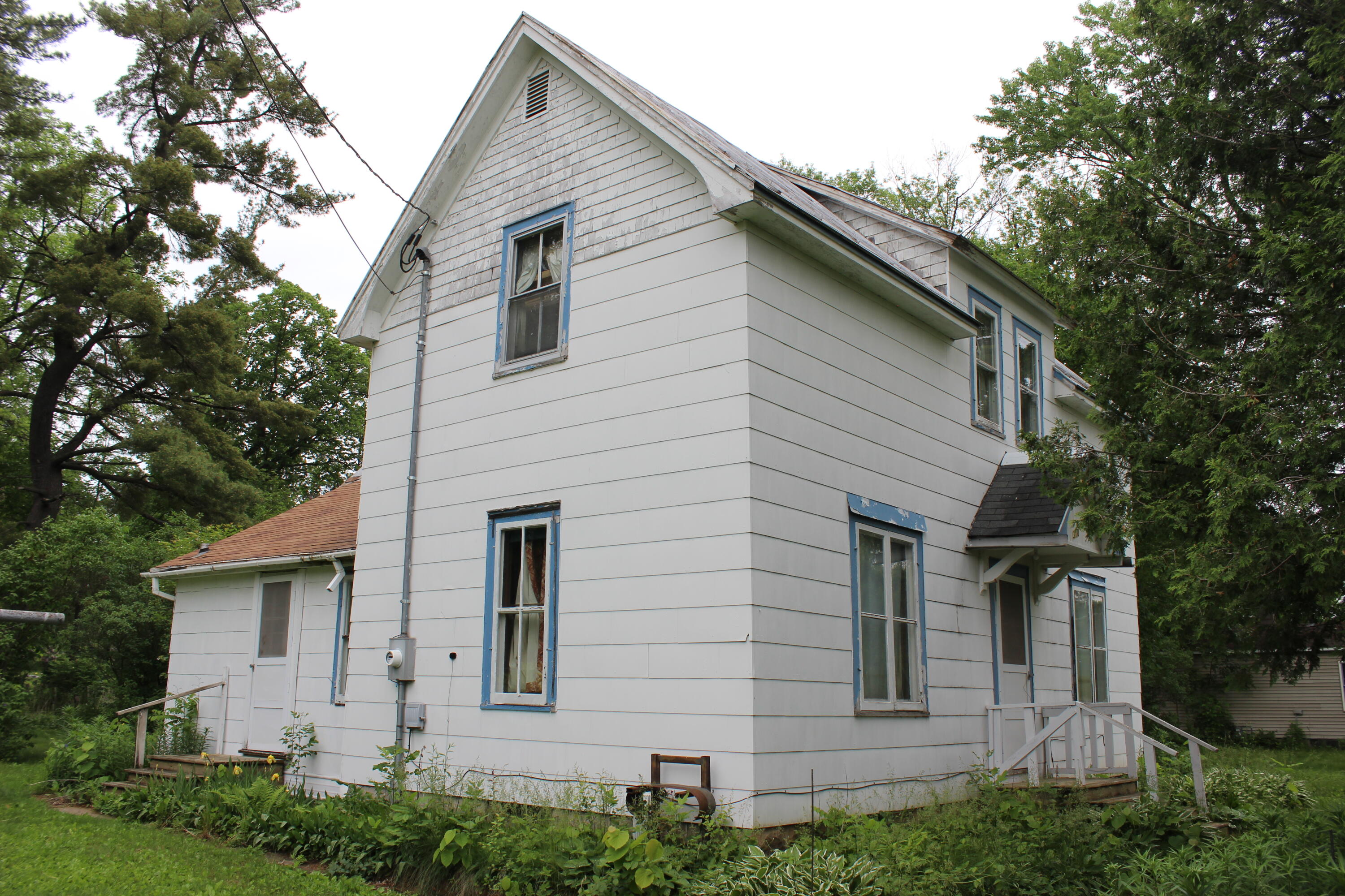 310 Condit Street Sparta, WI 54656 - Photo 8 of 29 IMG_3347