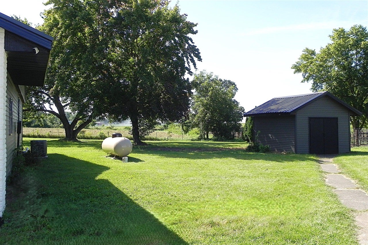 13805 Riverside Drive Constantine, MI 49042 - Photo 34 of 55 Gallery Image 34