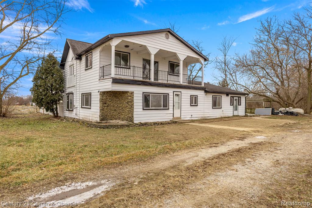 11211 Dennison Road Milan, MI 48160 - Photo 2 of 41 Gallery Image 2