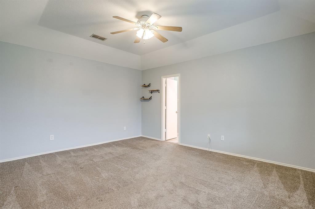 5712 Springtide Drive Fort Worth, TX 76135 - Photo 13 of 25 LARGE - well sized for king bedroom set