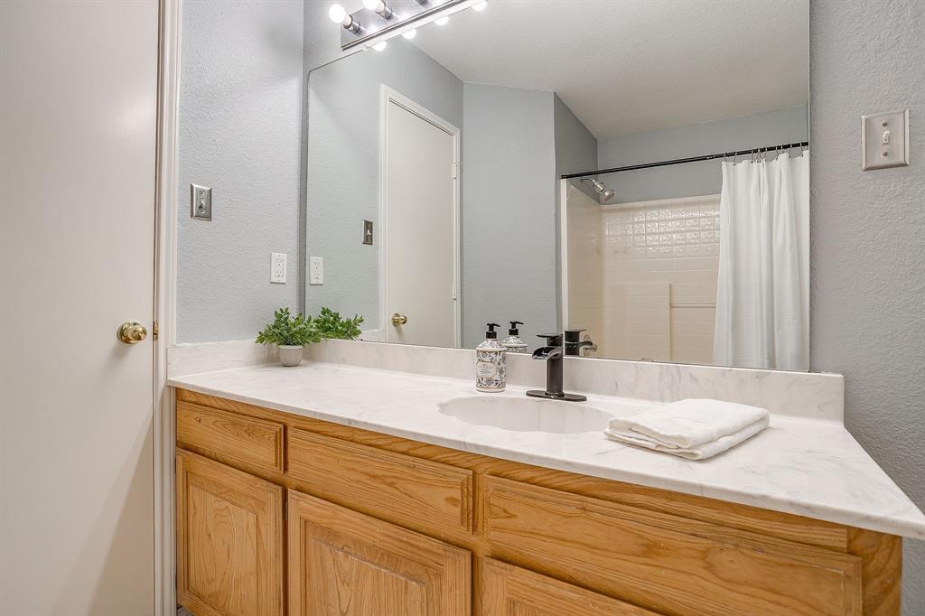 5712 Springtide Drive Fort Worth, TX 76135 - Photo 15 of 25 Plenty of counter space for all the things needed!