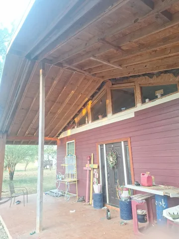 $120,000 | 151 County Road 2666, Moore, TX 78057