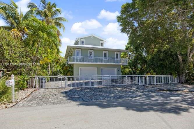 1217 Mockingbird Road Key Largo, FL 33037 - Photo 1 of 34 Gallery Image 1