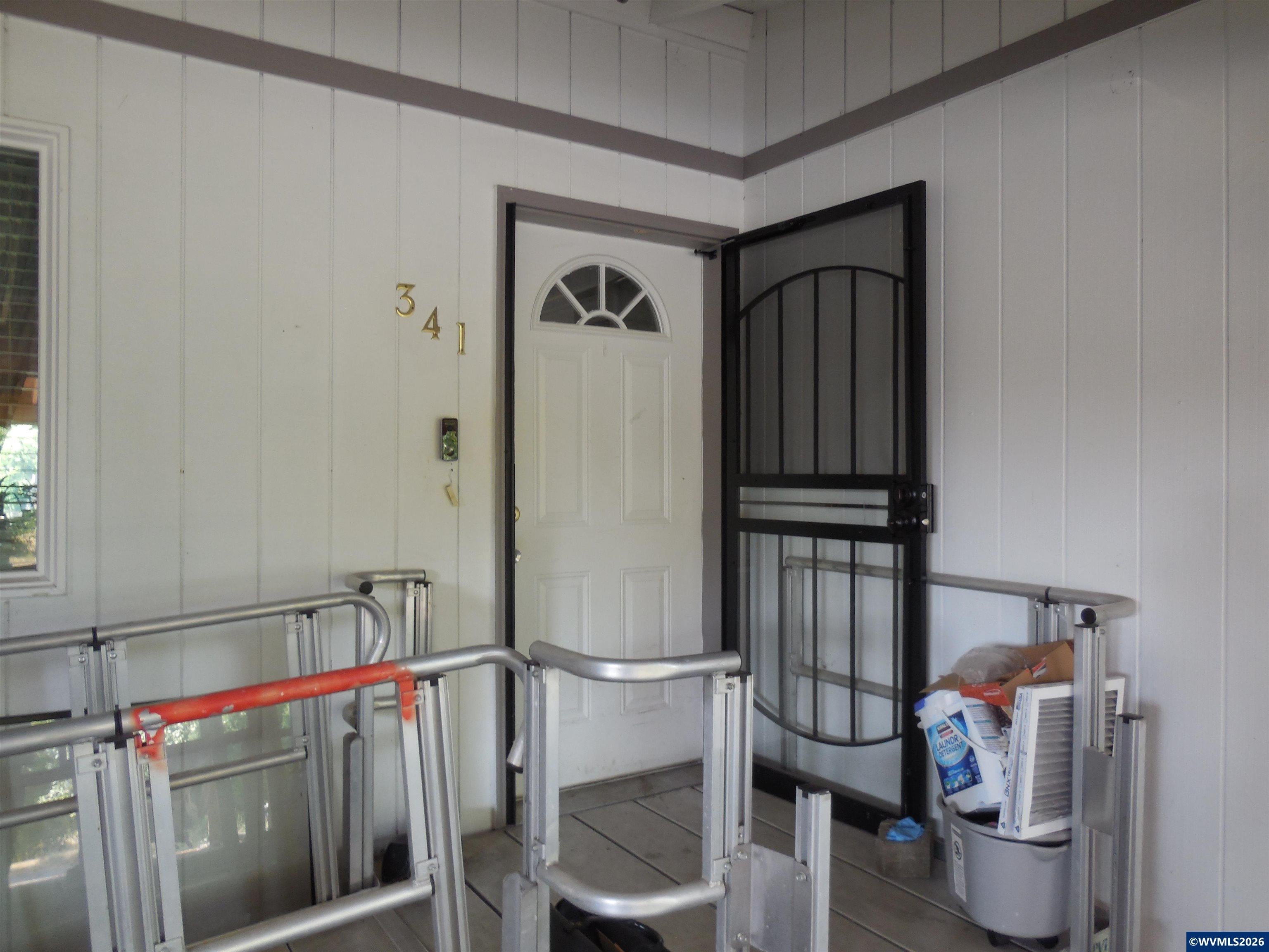 341 Locust Street Lyons, OR 97358 - Photo 4 of 22 Gallery Image 4