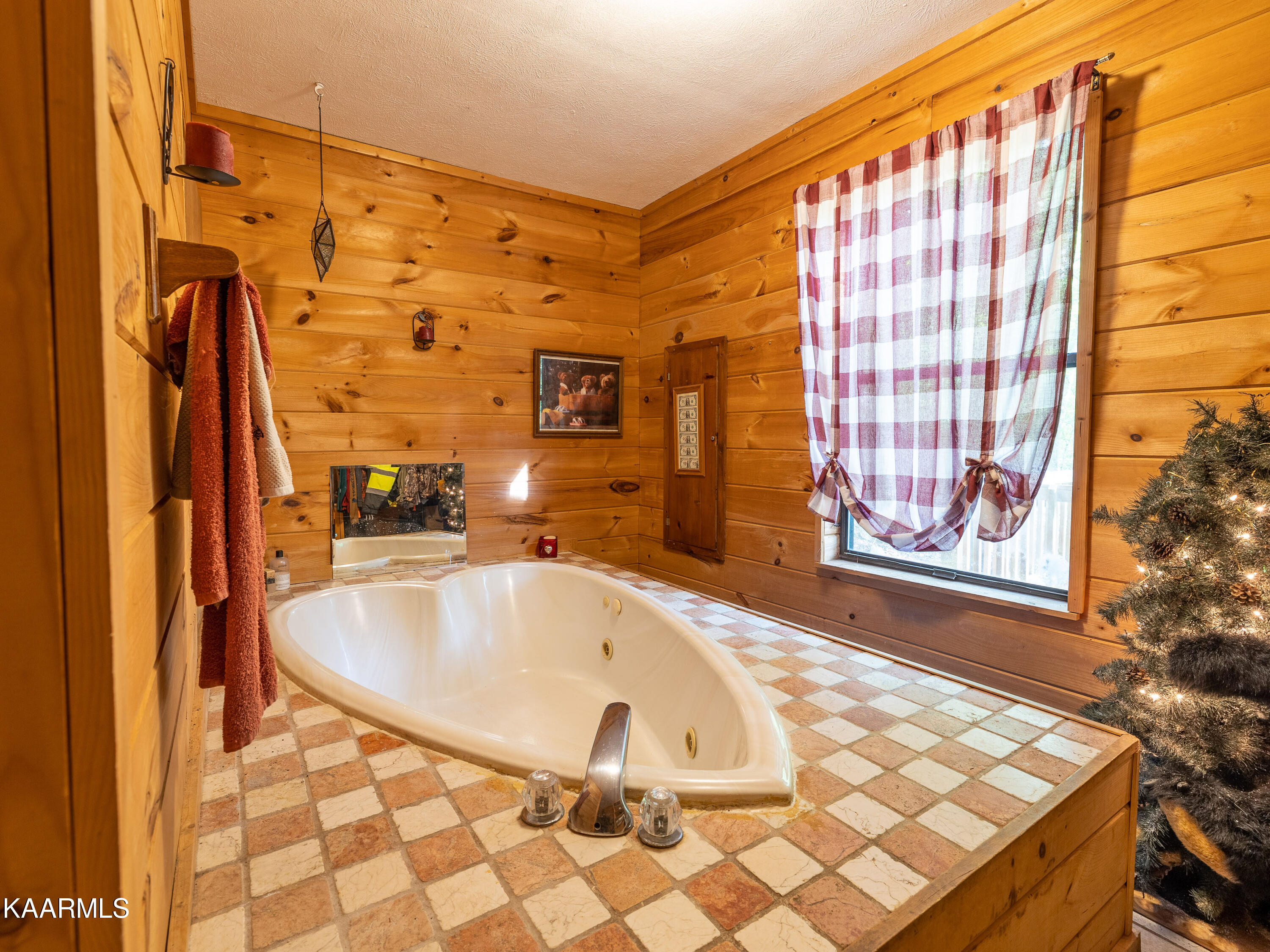 1513 Tyler Way Sevierville, TN 37876 - Photo 24 of 33 a-35