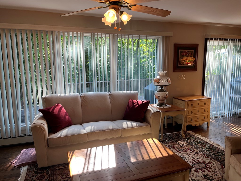 697 Woodward Road North Providence, RI 02904 - Photo 19 of 23