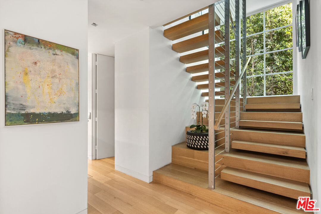 165 Mabery Road Santa Monica, CA 90402 - Photo 15 of 36