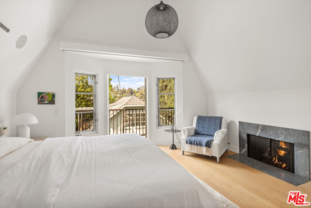 165 Mabery Road Santa Monica, CA 90402 - Photo 19 of 36