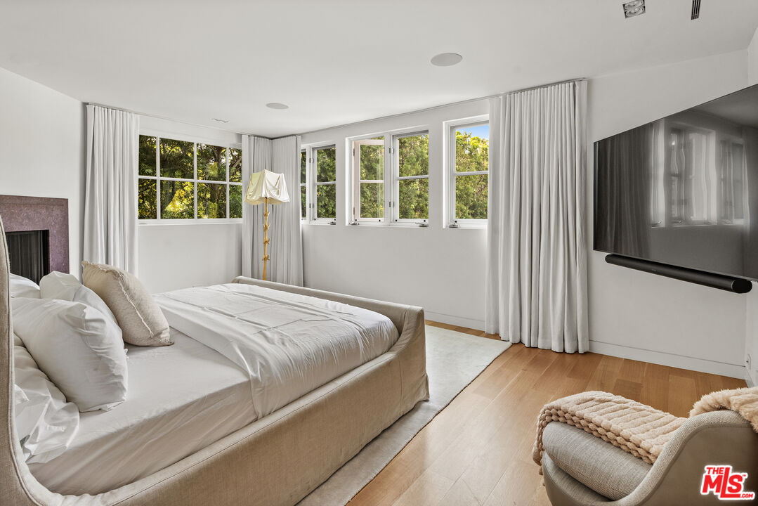 165 Mabery Road Santa Monica, CA 90402 - Photo 21 of 36