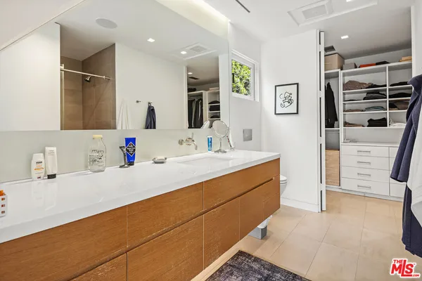 $45,000 | 165 Mabery Road, Santa Monica, CA 90402