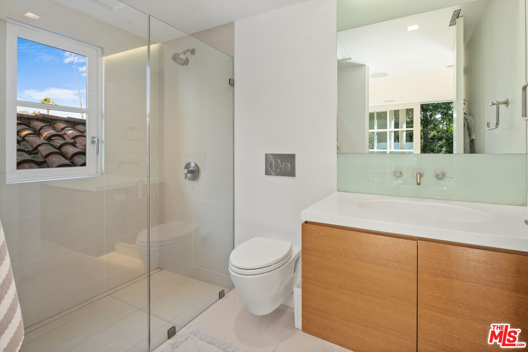 165 Mabery Road Santa Monica, CA 90402 - Photo 35 of 36