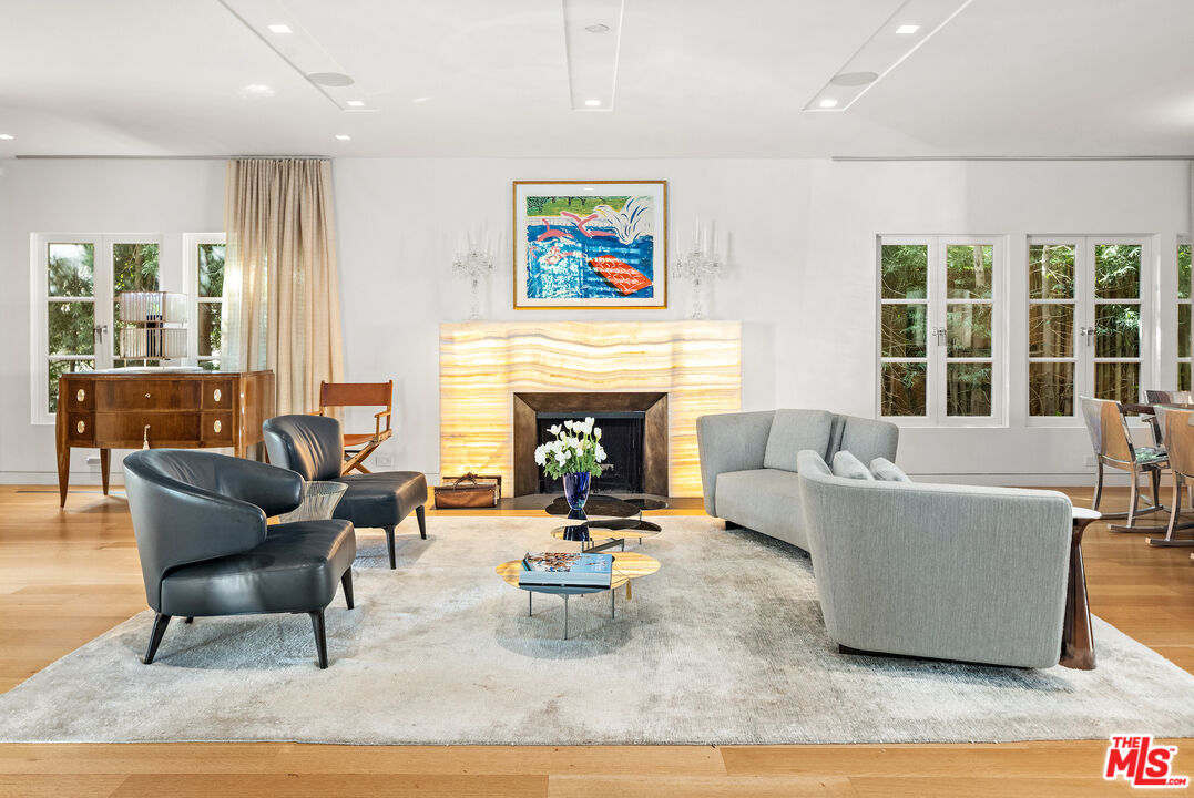 165 Mabery Road Santa Monica, CA 90402 - Photo 5 of 36