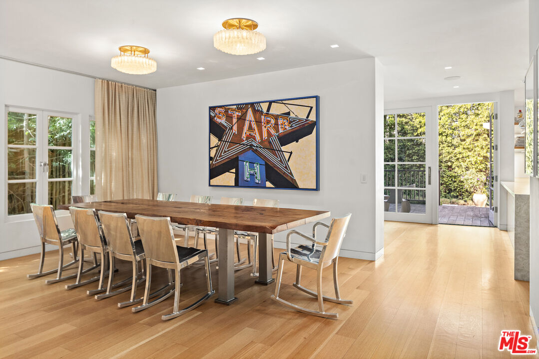 165 Mabery Road Santa Monica, CA 90402 - Photo 8 of 36